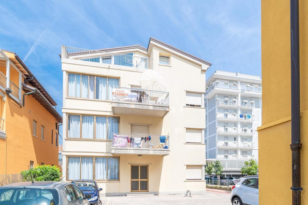 Ferienwohnung Zenith Lido di Jesolo Exterior foto